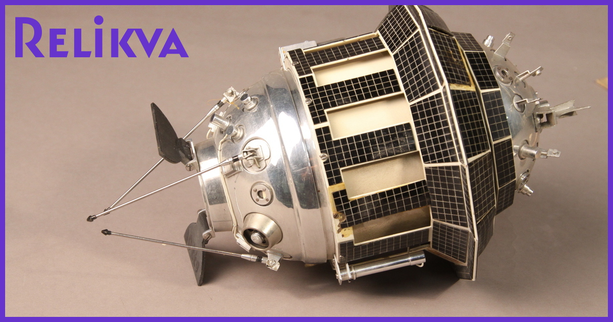 Luna-3 KSP - Flyby near the Moon - YouTube